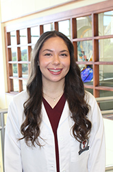 Bailey Turbeville headshot