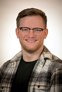 Logan Gaines headshot