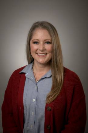 Michelle Kiser headshot